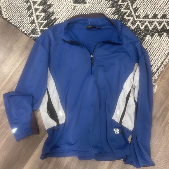 Mountain Hardwear - Picture 2 of 4